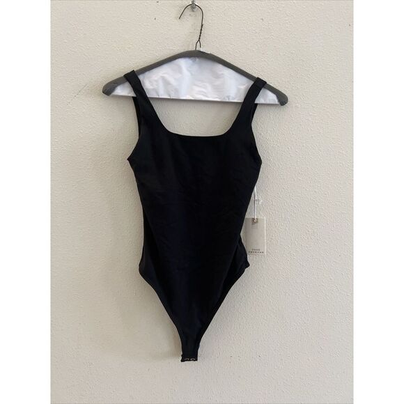 Good American Women's Sz 1/Small Black Sleeveless Scoop Neck Bodysuit NWT - Picture 1 of 8